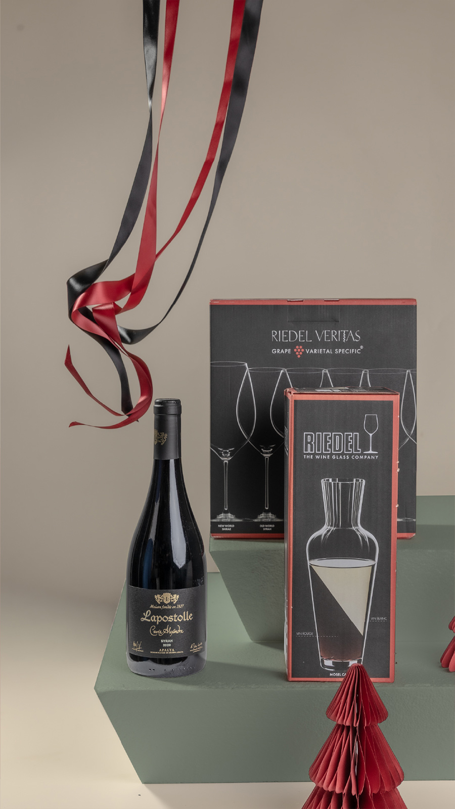 The Wine Connoisseur's Gift Box